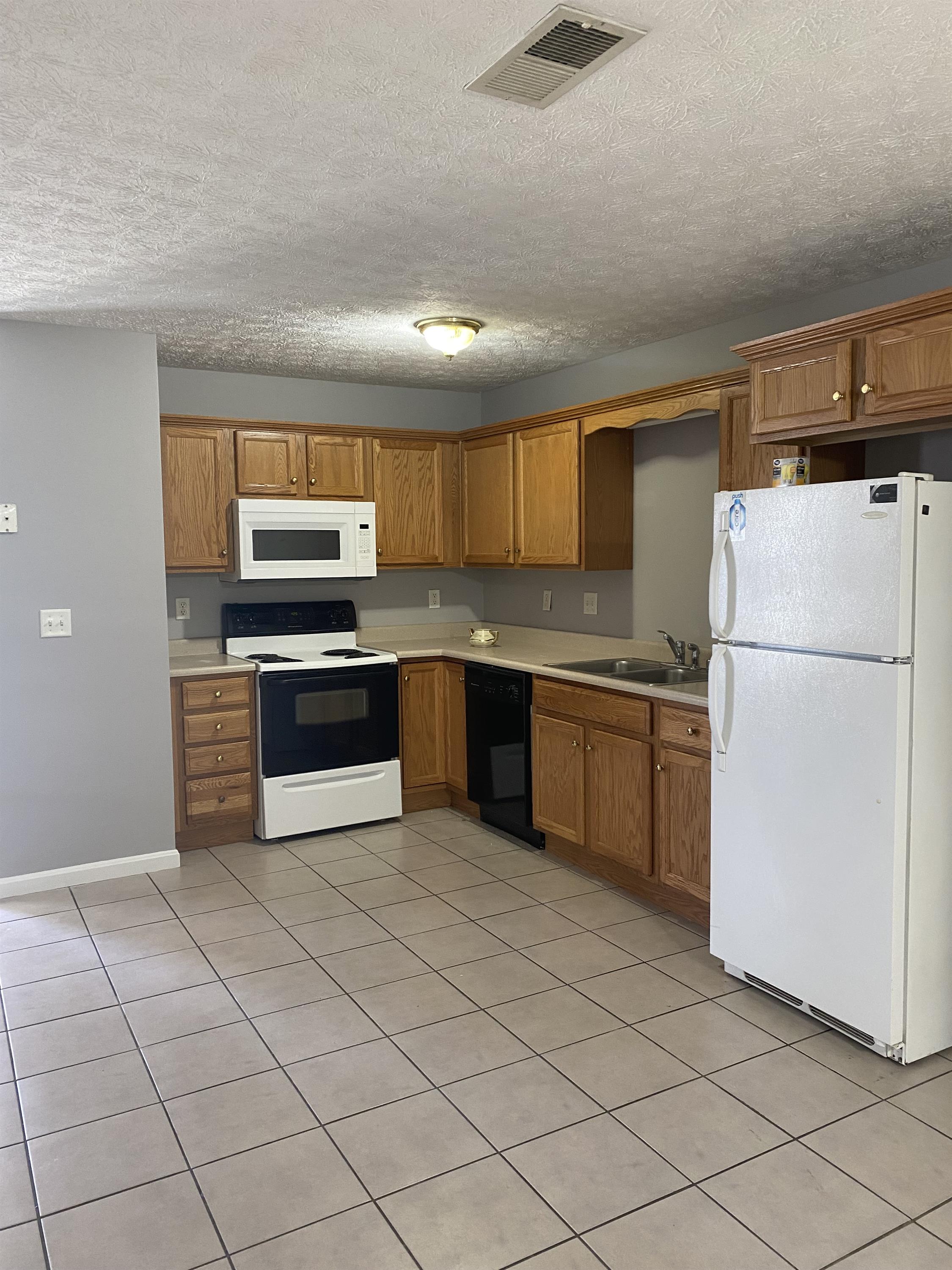 113 Ash Ct